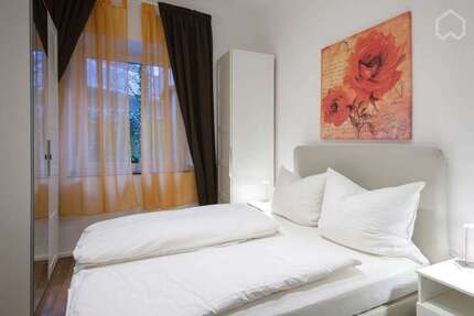 Zimmer Düsseldorf Friedrichstadt - 1 Zimmer, 1.100&euro; | Angebot:24429409