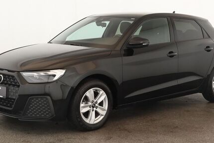 Audi A1 13.700 km 23.384 &euro; Neuss 41460