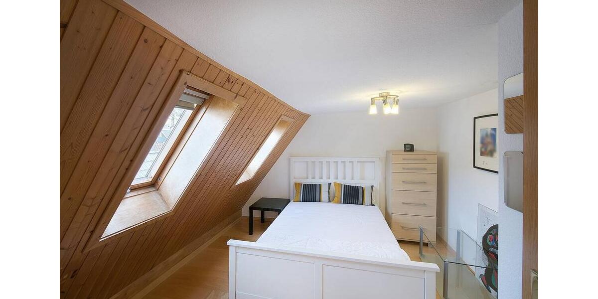 Einfamilienhaus Solingen Central - 5 Zimmer, 110 m&sup2;, 345.000&euro; | Angebot:27455497