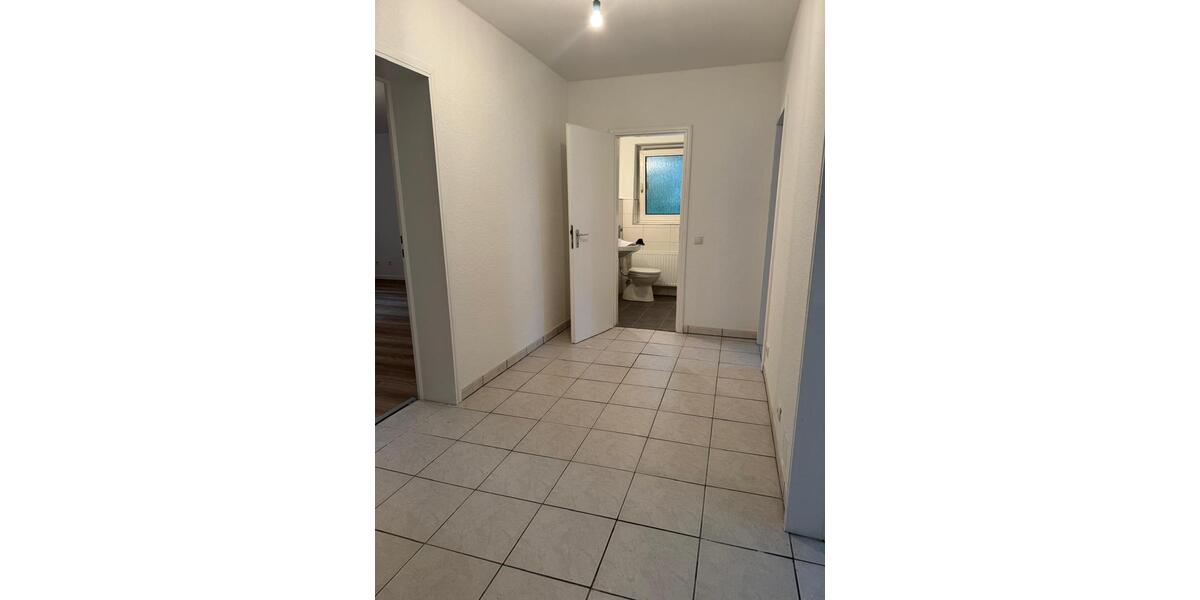 Etagenwohnung Düsseldorf Stadtbezirk 10 - 2 Zimmer, 62 m&sup2;, 682&euro; | Angebot:27547808