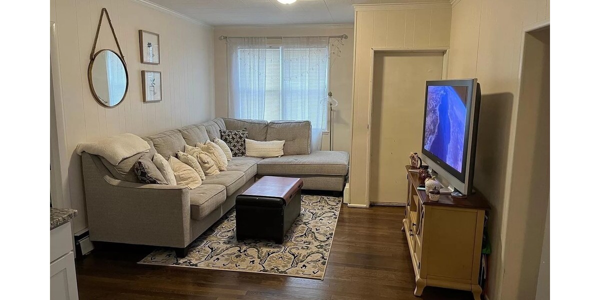 Helles, möbliertes WG-Zimmer – zentrale Lage - 2- Düsseldorf Friedrichstadt | Angebot:27512881