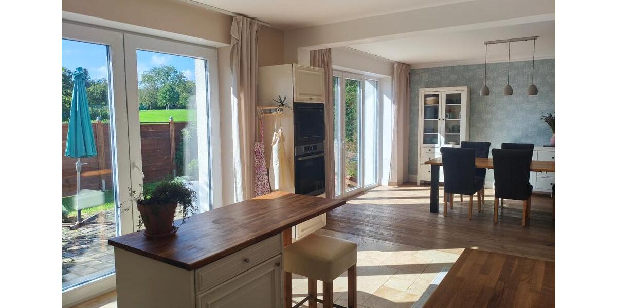 Einfamilienhaus Mönchengladbach West - 7 Zimmer, 217 m&sup2;, 630.000&euro; | Angebot:27512698