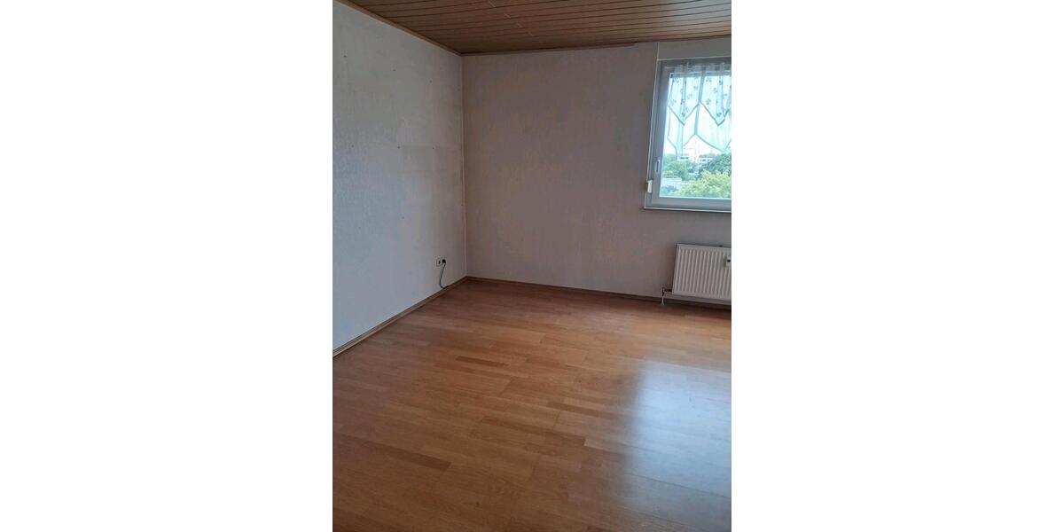 Etagenwohnung Ratingen Tiefenbroich - 3 Zimmer, 88 m&sup2;, 1.205&euro; | Angebot:27548828