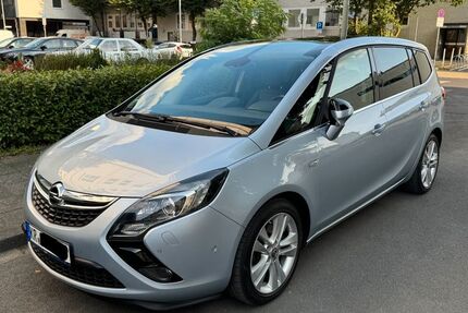 Opel Zafira Tourer 255.000 km 6.790 &euro; Krefeld 47807