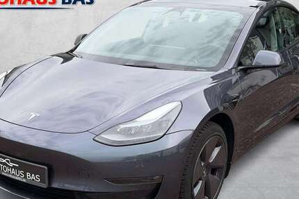Tesla Model 3 76.100 km 30.250 &euro; Kaarst 41564