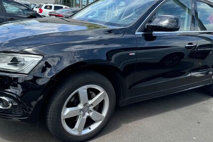 Audi Q5 170.000 km 15.900 &euro; Düsseldorf 40215