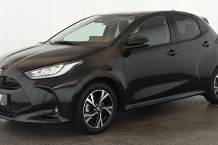 Toyota Yaris 18.600 km 21.984 &euro; Neuss 41460