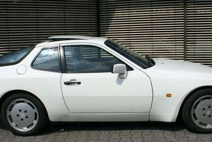 Porsche 944 118.187 km 39.944 &euro; Moenchengladbach 41065