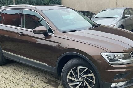 VW Tiguan 93.259 km 17.490 &euro; Solingen 42719