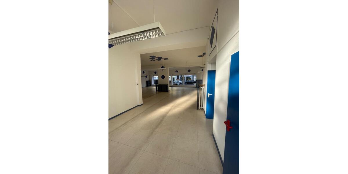 Gewerbeobjekt Mönchengladbach - 1.200&euro; | Angebot:17374848