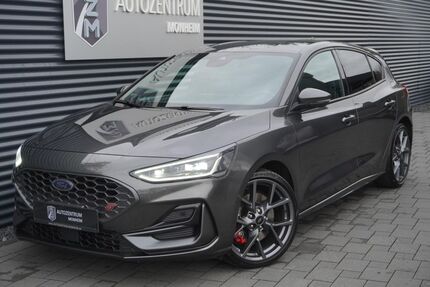 Ford Focus 23.000 km 28.990 &euro; Monheim am Rhein 40789