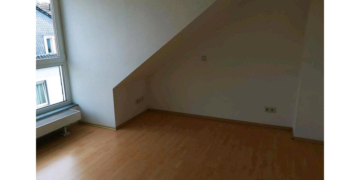 Dachgeschoßwohnung Velbert - 2 Zimmer, 56 m&sup2;, 546&euro; | Angebot:27544558