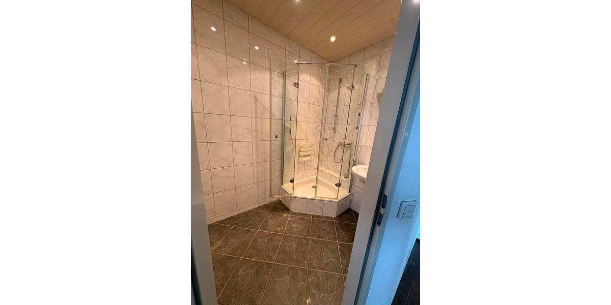 Reihenhaus Krefeld Dießem - 4 Zimmer, 120 m&sup2;, 320.000&euro; | Angebot:27533538