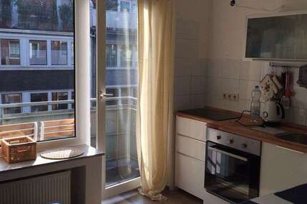 Zimmer Düsseldorf Stadtmitte - 1 Zimmer, 1.350&euro; | Angebot:24987931