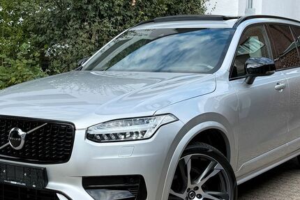 Volvo XC90 98.000 km 39.840 &euro; Düsseldorf 40468