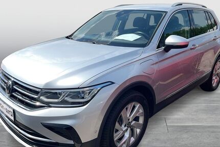 VW Tiguan 56.160 km 28.450 &euro; Duisburg 47178