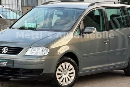 VW Touran 137.290 km 3.899 &euro; Erkelenz 41812