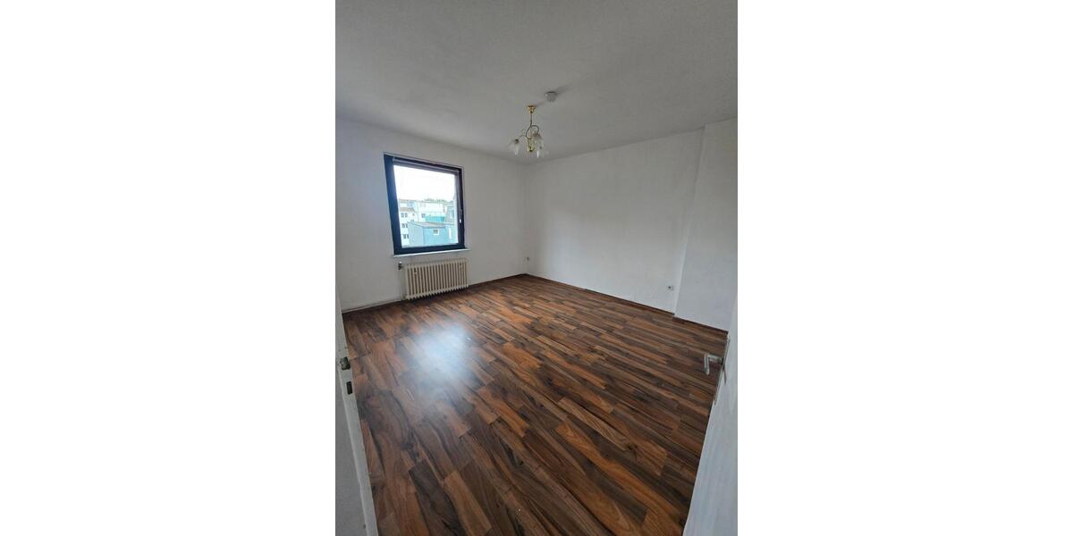 Etagenwohnung Duisburg Laar - 3.5 Zimmer, 82 m&sup2;, 600&euro; | Angebot:27540809