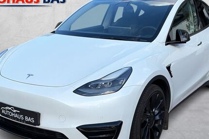 Tesla Model Y 75.767 km 34.950 &euro; Kaarst 41564