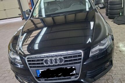 Audi A4 224.425 km 10.500 &euro; Düsseldorf 40215