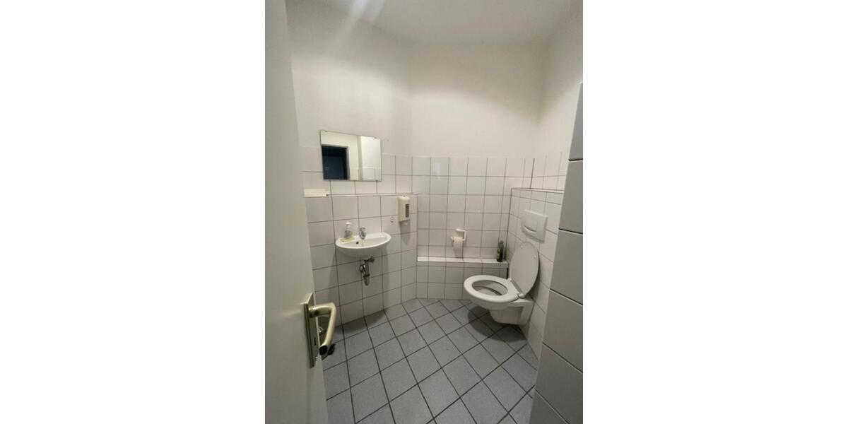 Gewerbeobjekt Velbert - 750&euro; | Angebot:23528950
