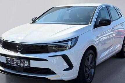 Opel Grandland (X) 21.852 km 16.990 &euro; Neuss 41460