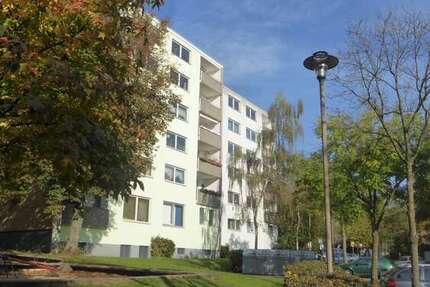 Wohnung Düsseldorf Knittkuhl - 3 Zimmer, 71 m&sup2;, 795&euro; | Angebot:27516156