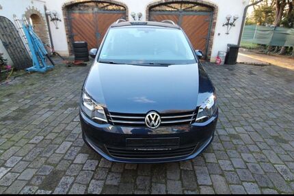 VW Sharan 198.000 km 15.900 &euro; Krefeld 47807