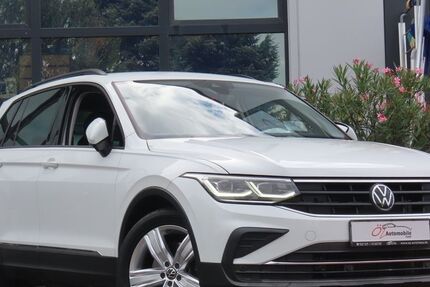 VW Tiguan 125.000 km 22.900 &euro; Neuss 41469