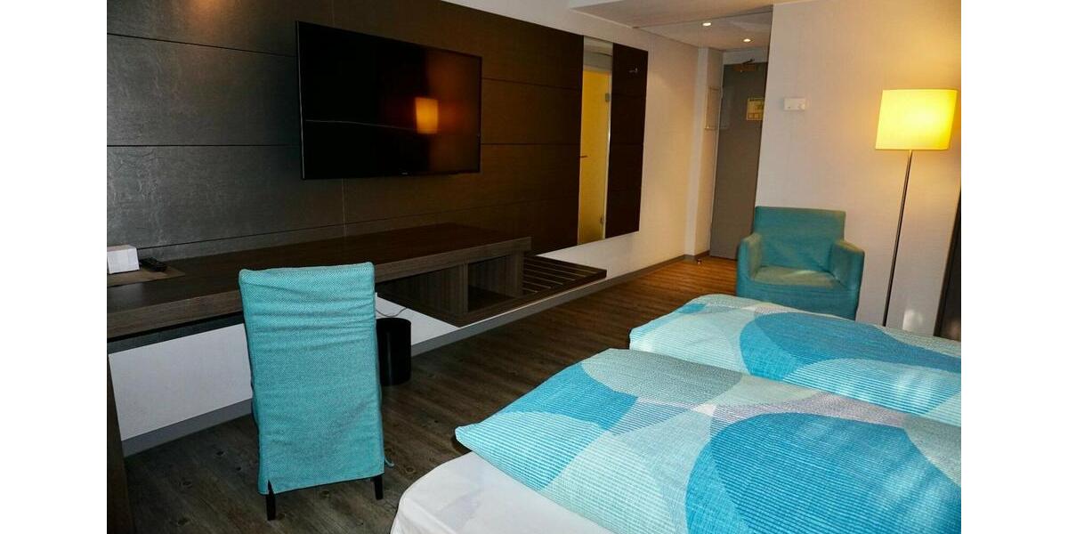 Erdgeschoßwohnung Düsseldorf Stadtbezirk 3 - 1 Zimmer, 24 m&sup2;, 1.100&euro; | Angebot:25616644