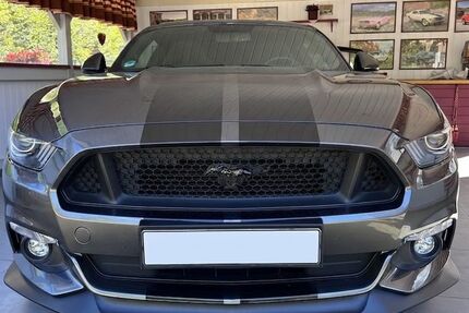 Ford Mustang 54.500 km 34.890 &euro; Leichlingen 42799