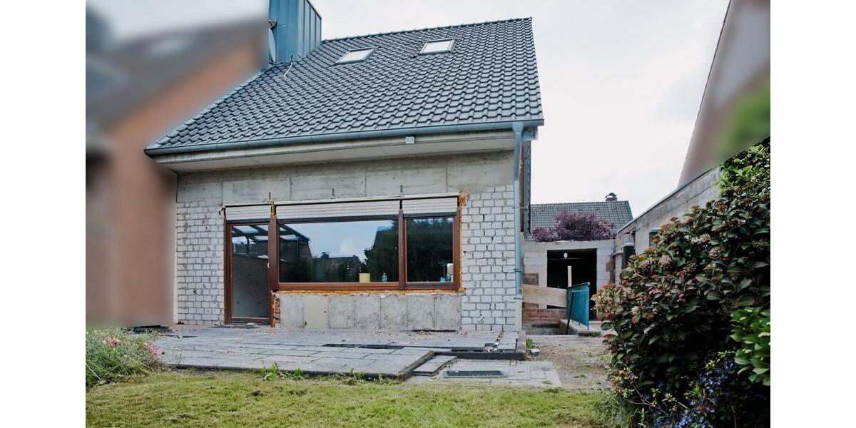 Doppelhaushälfte Willich - 5 Zimmer, 130 m&sup2;, 370.000&euro; | Angebot:27457344