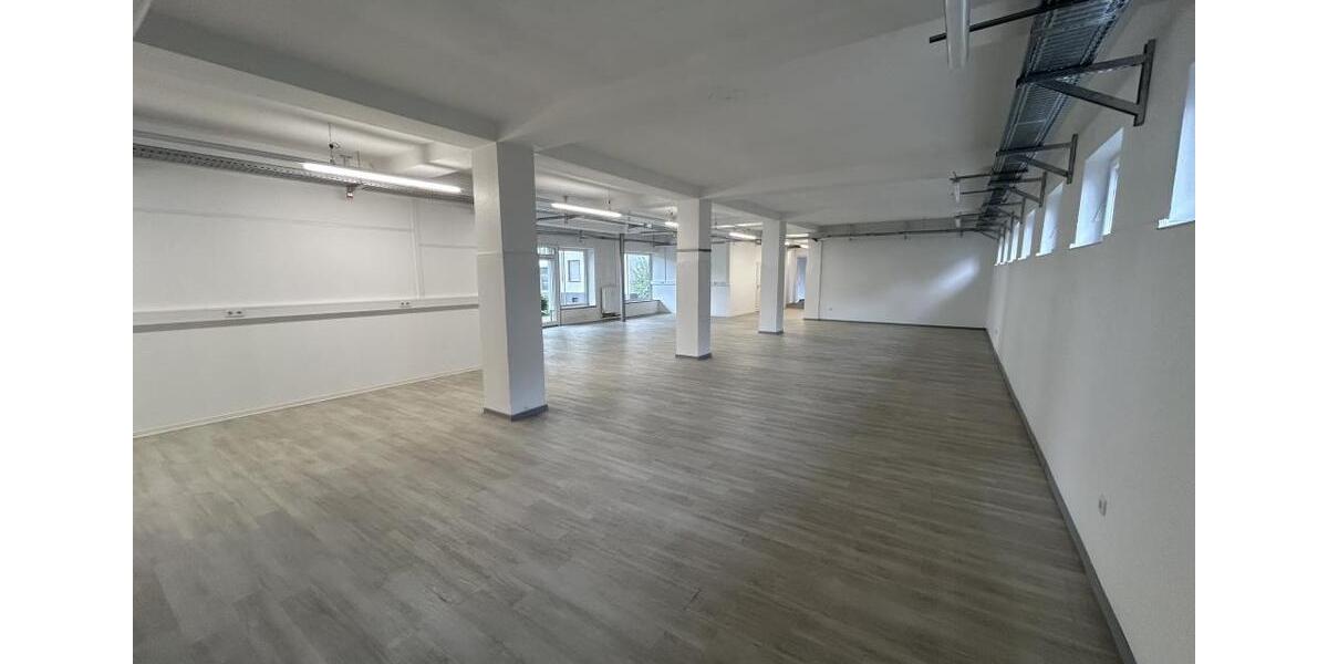 Gewerbeobjekt Duisburg Rheinhausen - 2.075&euro; | Angebot:23053660