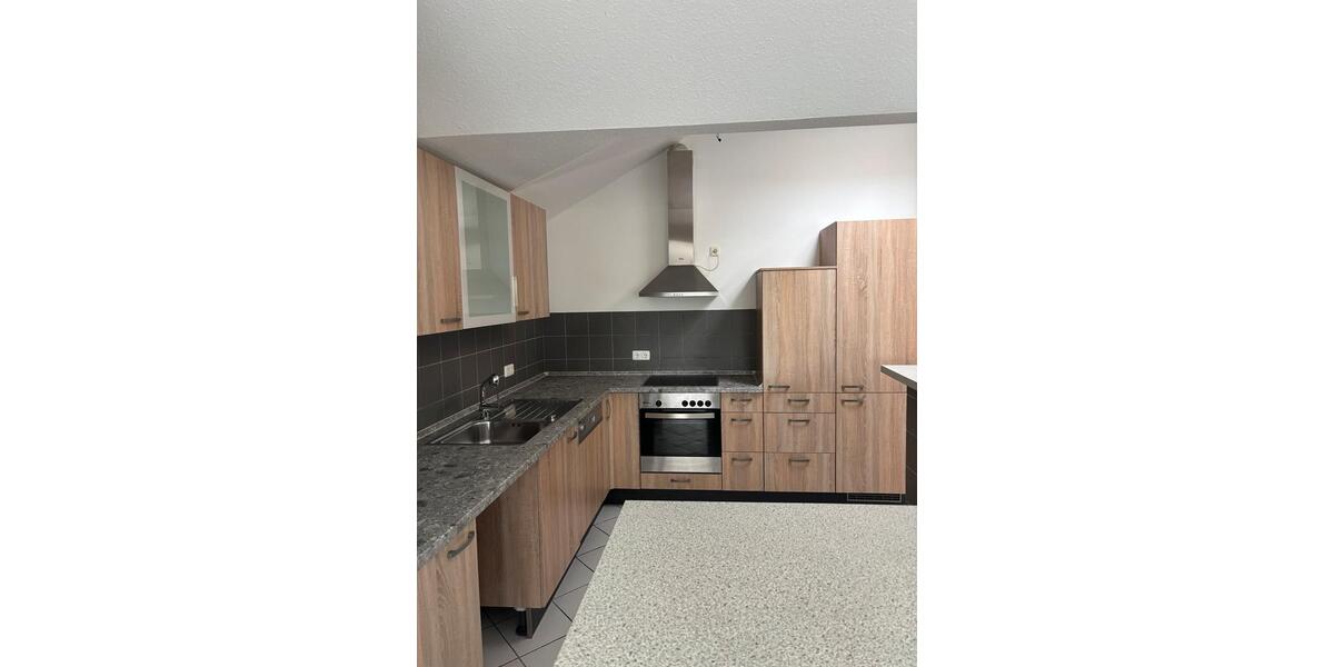 Dachgeschoßwohnung Pulheim - 3 Zimmer, 73 m&sup2;, 1.500&euro; | Angebot:27545427
