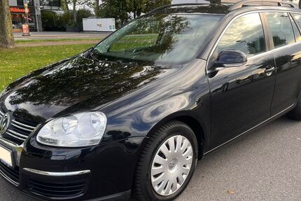 VW Golf 121.741 km 4.650 &euro; krefeld 47805