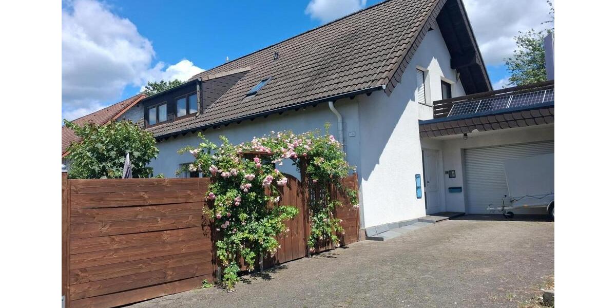Einfamilienhaus Mönchengladbach West - 7 Zimmer, 217 m&sup2;, 630.000&euro; | Angebot:27512698