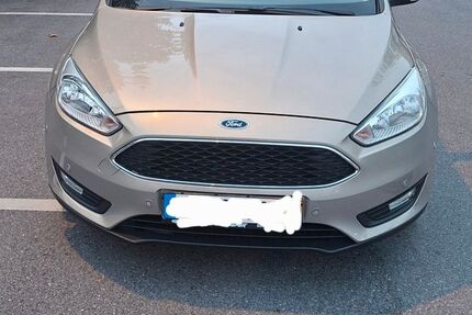 Ford Focus 26.372 km 8.900 &euro; Solingen 42651