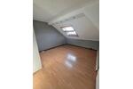 Dachgeschoßwohnung Leverkusen Alkenrath - 3 Zimmer, 50 m&sup2;, 800&euro; | Angebot:27567584