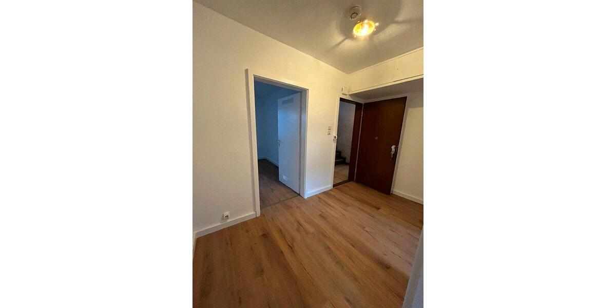 Etagenwohnung Duisburg Duisburg-Mitte - 2 Zimmer, 51 m&sup2;, 350&euro; | Angebot:27552041