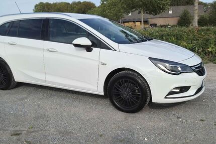 Opel Astra 24.000 km 14.200 &euro; Erkelenz 41812