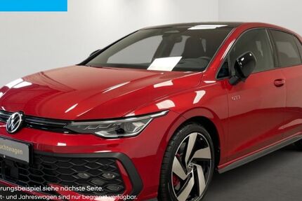 VW Golf 8.223 km 36.990 &euro; Düsseldorf 40233