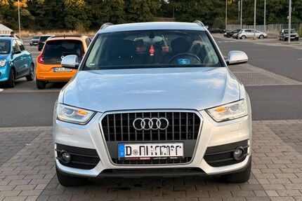 Audi Q3 193.500 km 8.899 &euro; Düsseldorf 40233