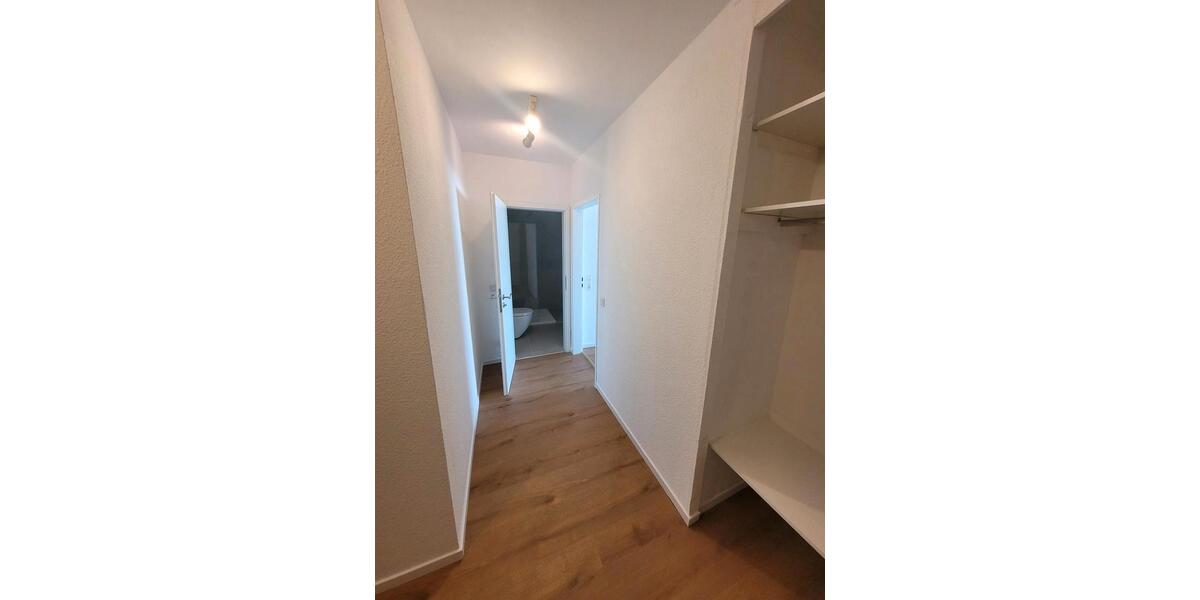 Dachgeschoßwohnung Leverkusen Bergisch Neukirchen - 1 Zimmer, 40 m&sup2;, 500&euro; | Angebot:27568457