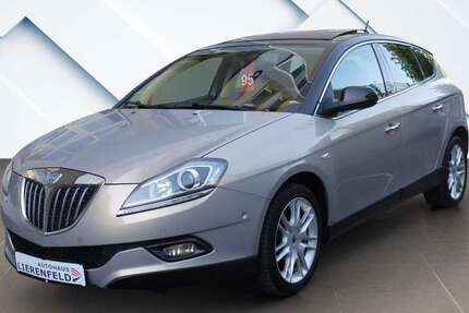 Lancia Delta 68.433 km 6.990 &euro; Düsseldorf 40231