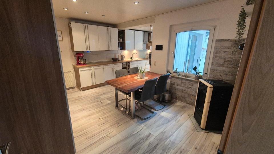 Doppelhaushälfte Bergheim - 6 Zimmer, 100 m&sup2;, 349.000&euro; | Angebot:27488198