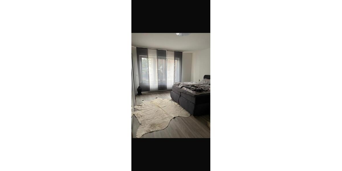 Erdgeschoßwohnung Viersen - 4 Zimmer, 128 m&sup2;, 1.700&euro; | Angebot:27556558