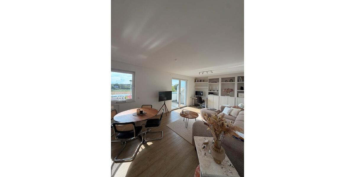 Etagenwohnung Meerbusch - 2 Zimmer, 81 m&sup2;, 1.350&euro; | Angebot:27550884