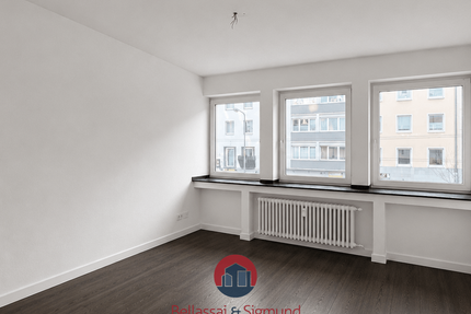 Wohnung Düsseldorf Stadtmitte - 3 Zimmer, 72 m&sup2;, 1.152&euro; | Angebot:27514052