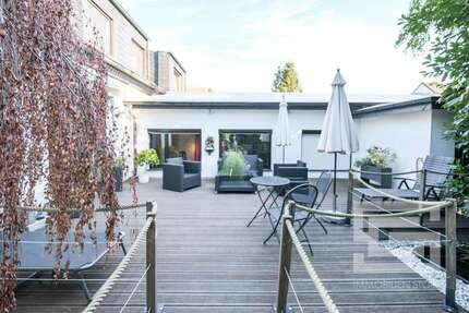 Haus Monheim am Rhein - 5 Zimmer, 244 m&sup2;, 990.000&euro; | Angebot:24989530