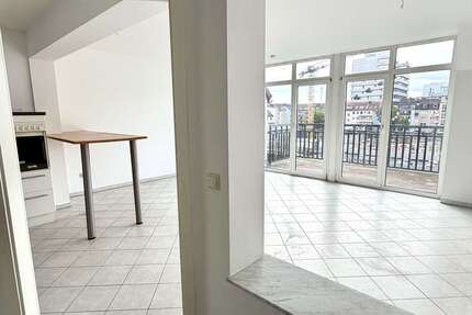 Wohnung Düsseldorf Friedrichstadt - 3 Zimmer, 90 m&sup2;, 1.270&euro; | Angebot:27501016